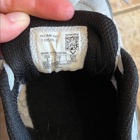 Saucony Cohesion 13 Sneaker Athletic Shoes in Light Gray and Mint - Size 9 - Picture 10 of 11